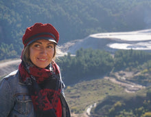 Women red leather cap