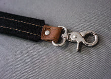 suspenders silver tigger snap