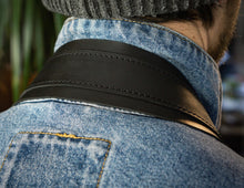 black camera strap