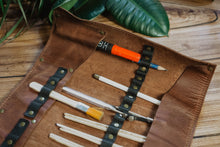 Leather paint brush holder, Leather artist gifts, Leather pencil case,Paint brush roll,Gift for artist woman, Artist roll,pencil roll
