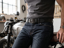 Black Leather Belt — Polished Black Buckle, All-Black Design