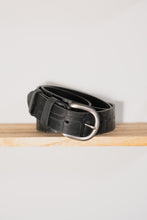 Handcrafted black croc-embossed leather belt with oval silver buckle – genuine full-grain men’s belt, personalized gift