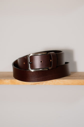 Handcrafted bordo (burgundy) leather belt with distressed silver buckle – genuine full-grain men’s belt, rustic artisanal design, personalized gift