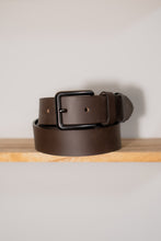Handcrafted matte brown leather belt with black buckle – genuine full-grain men’s belt, artisanal design, personalized gift