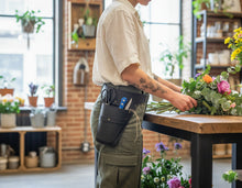 Leather Tool Belt | Florist tool belt, Garden tool belt, Hairdresser tool belt