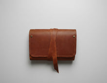 Full-Grain Leather Pipe Pouch for 2 Pipes | Roll-Up Tobacco Case | Handcrafted in Spain
