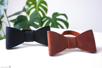 Wedding leather bow tie / groomsmen bow tie / brown leather bow tie / handmade leather bow tie / black leather bow tie / personalized gift