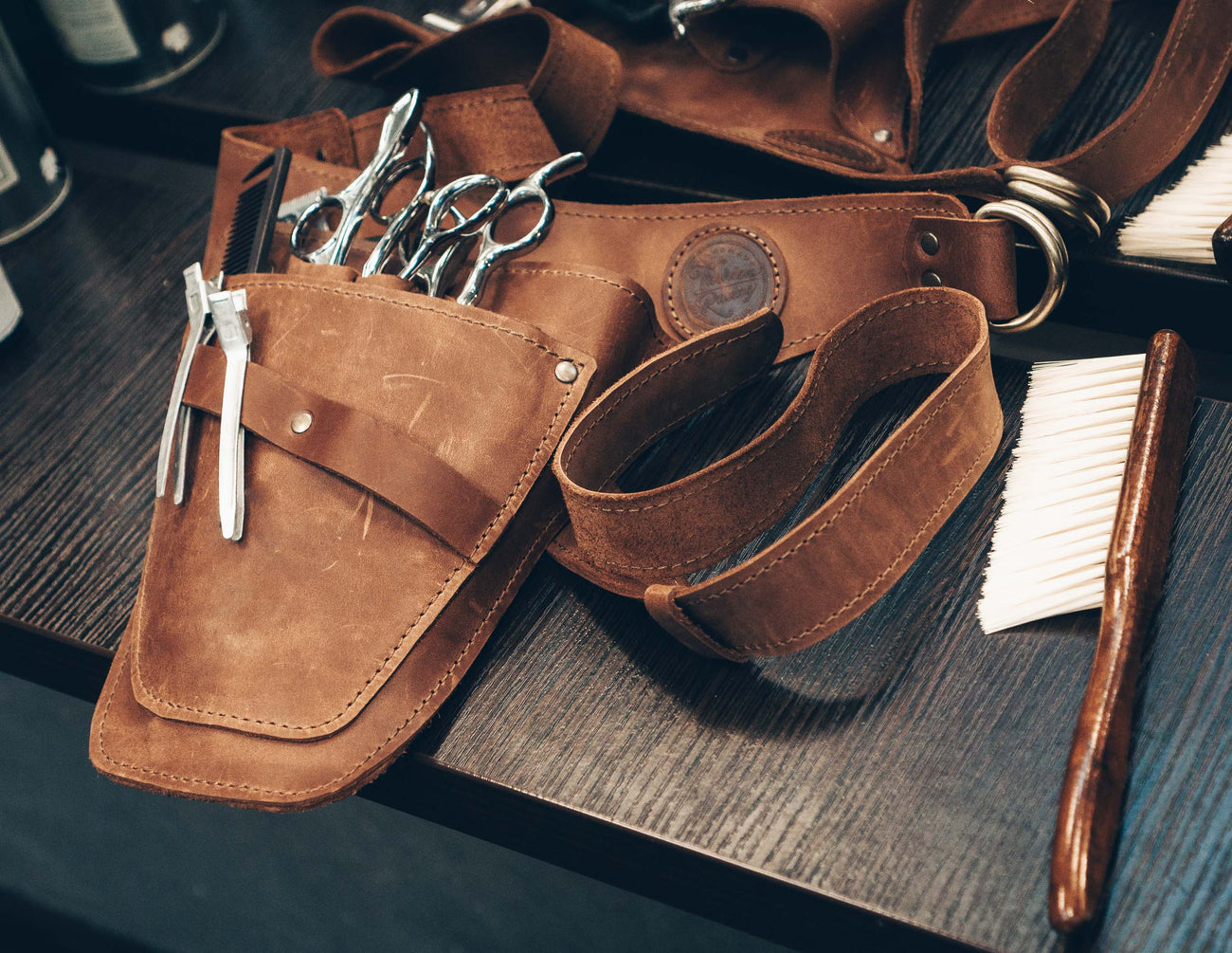 A eye catching barber style leather belt Handcrafted Leather Barber Tool Belt - Shear Holder, Tool  main image 2